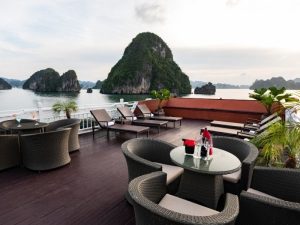 4 star Hera Classic Boutique Cruise – 3 Days 2 Nights Ha Long Bay Discovery