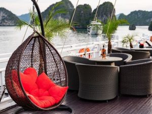 4 star Hera Classic Boutique Cruise – 3 Days 2 Nights Ha Long Bay Discovery
