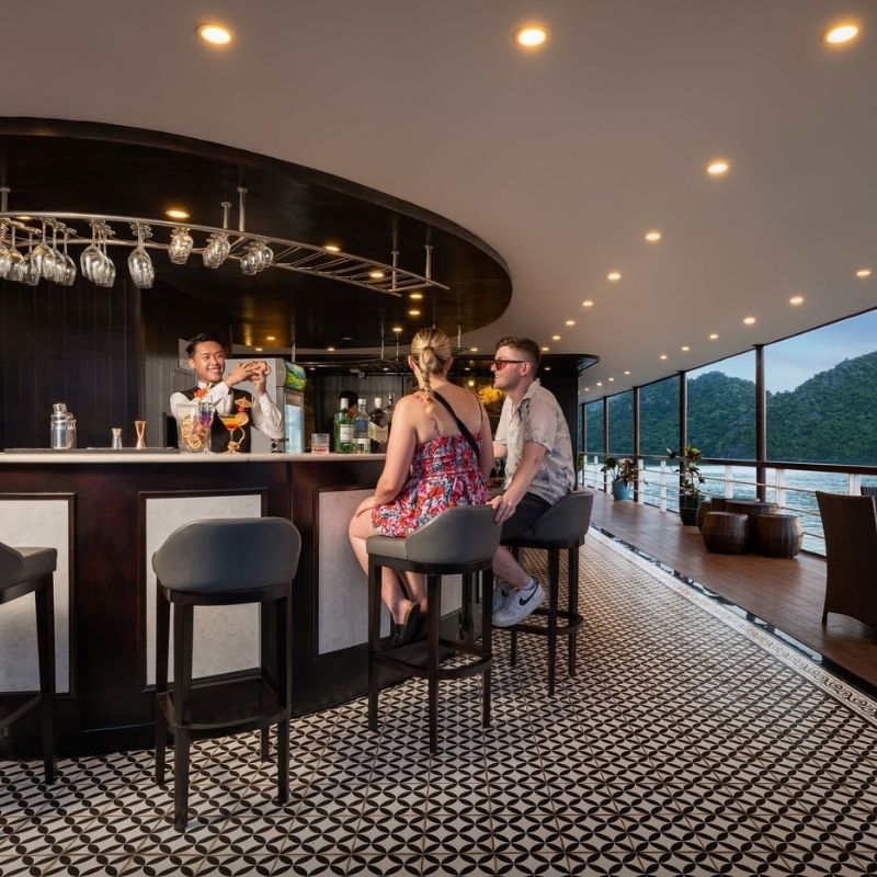 5 Star Le Journey Elegance Cruise – 2 Days Lan Ha Bay Discovery (15) 5 Star Le Journey Elegance Cruise – 2 Days Lan Ha Bay Discovery