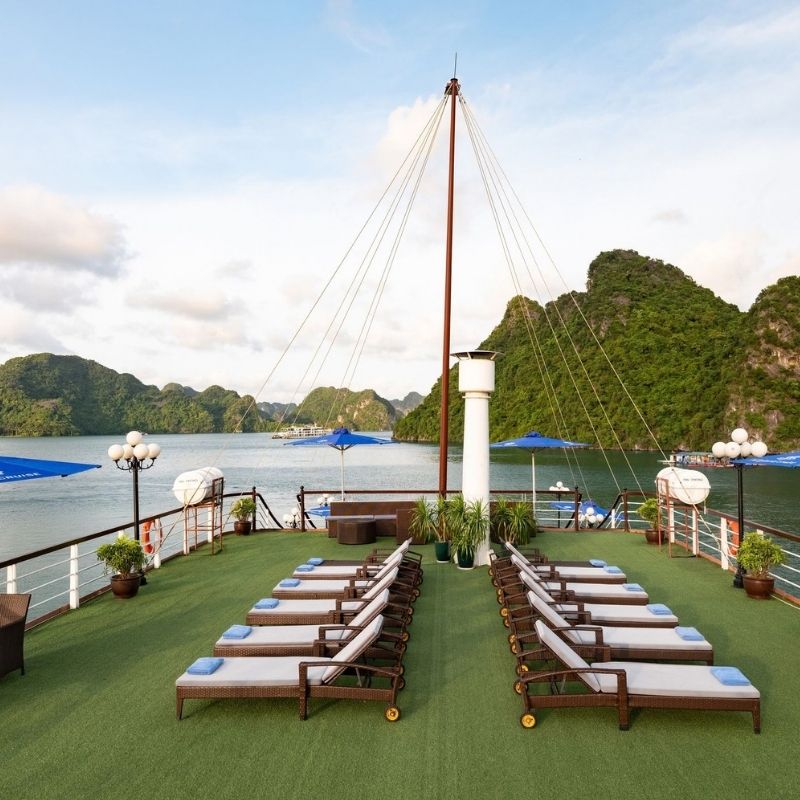 5 Star Le Journey Elegance Cruise – 2 Days Lan Ha Bay Discovery (18) 5 Star Le Journey Elegance Cruise – 2 Days Lan Ha Bay Discovery