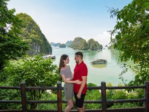 5-star Hera Grand Luxury Cruise – 2-Day Ha Long Bay Exploration