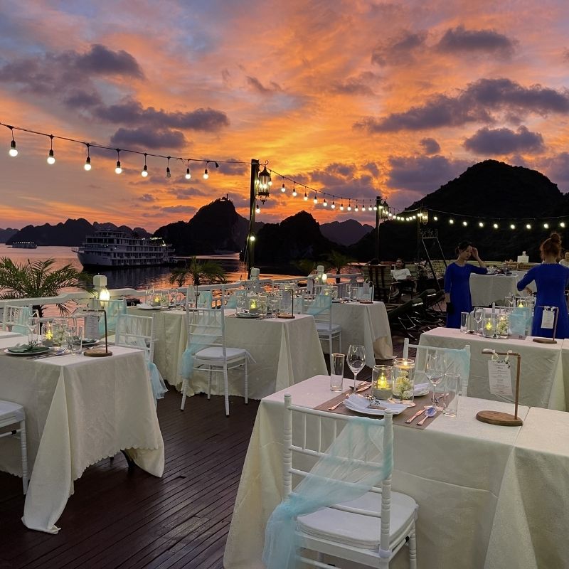 5-star Hera Grand Luxury Cruise – 3-Day Ha Long Bay Discovery (24) 5-star Hera Grand Luxury Cruise – 3-Day Ha Long Bay Discovery