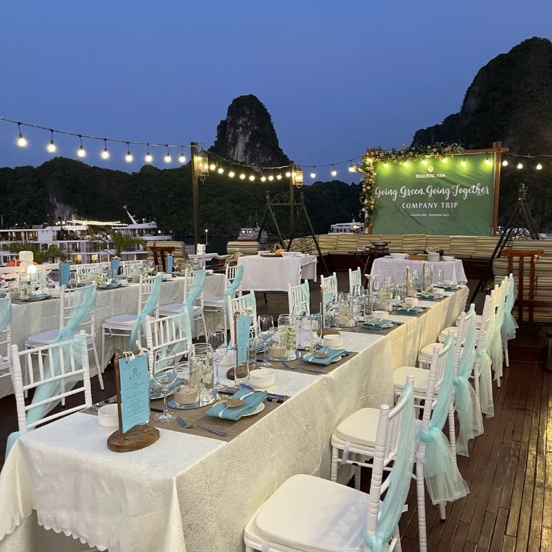 5-star Hera Grand Luxury Cruise – 3-Day Ha Long Bay Discovery (27) 5-star Hera Grand Luxury Cruise – 3-Day Ha Long Bay Discovery