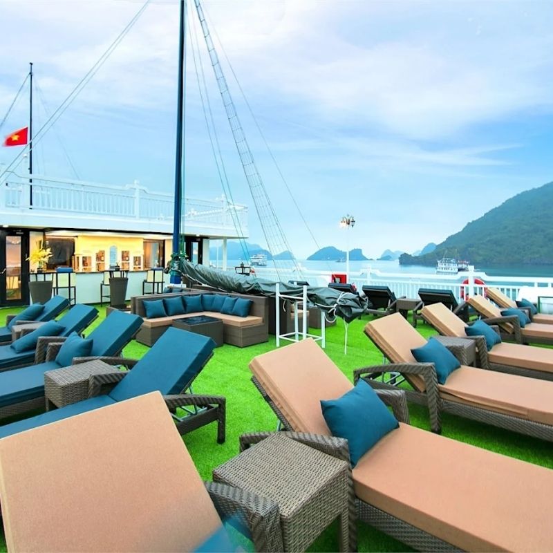5-star Le Journey Luxury Cruise – 2-Day Journey to Viet Hai Village and Lan Ha Bay (9) 5-star Le Journey Luxury Cruise – 2-Day Journey to Viet Hai Village and Lan Ha Bay