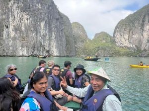 Amanda Legend Cruise – 2 Day Ha Long Bay 5 Star Escape