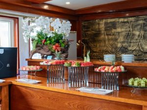 Amanda Premier Cruise 5-Star – 2 Days Ha Long Bay Exploration