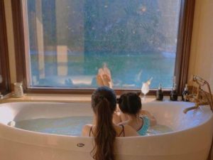 Enchanting Ha Long & Lan Ha Bay Escape on Erina Cruise – 2 Days 1 Night