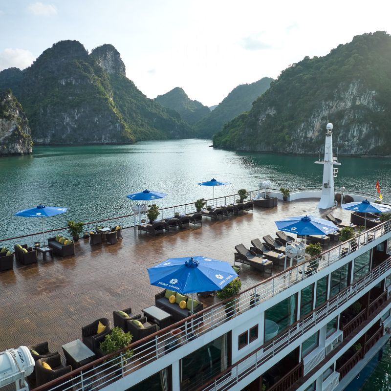 Enchanting Ha Long & Lan Ha Bay Escape on Erina Cruise – 2 Days 1 Night (4) Enchanting Ha Long & Lan Ha Bay Escape on Erina Cruise – 2 Days 1 Night