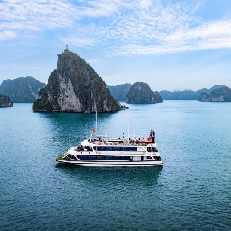 Ha Long Bay 1 Day Trip – 6 Hour Scenic Exploration by Expressway Transfer
