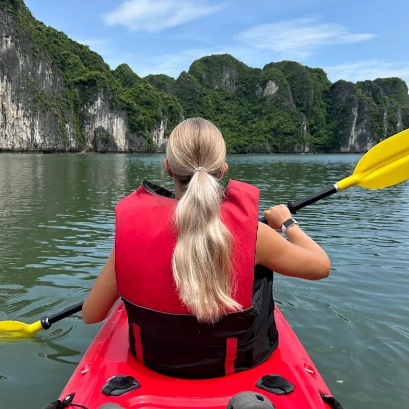 Ha Long Bay 2-Day Cruise with Amanda Legend Cruise – Explore Bai Tu Long & Thien Cung Cave