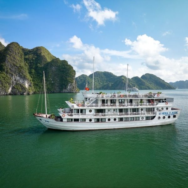 Ha Long Bay 2-Day Luxury Cruise with Hera Classic Boutique – Cave and Island Discovery