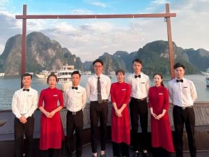 Ha Long Bay 2 Days Exploration with Le Journey Premium Cruise – Surprising Cave, Titop Island & Kayaking Adventure