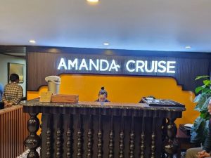 Ha Long Bay 3-Day Cruise with Amanda Legend Cruise – Full Exploration of Caves, Islands & Hidden Gems