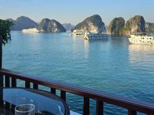Ha Long Bay 3-Day Cruise with Amanda Legend Cruise – Full Exploration of Caves, Islands & Hidden Gems
