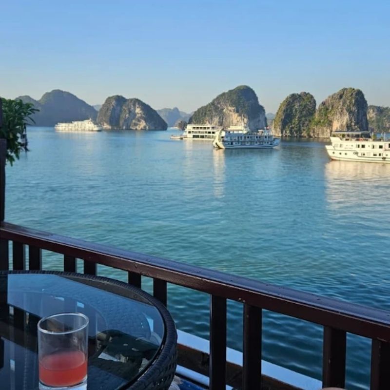 Ha Long Bay 3-Day Cruise with Amanda Legend Cruise – Full Exploration of Caves, Islands & Hidden Gems (9) Ha Long Bay 3-Day Cruise with Amanda Legend Cruise – Full Exploration of Caves, Islands & Hidden Gems
