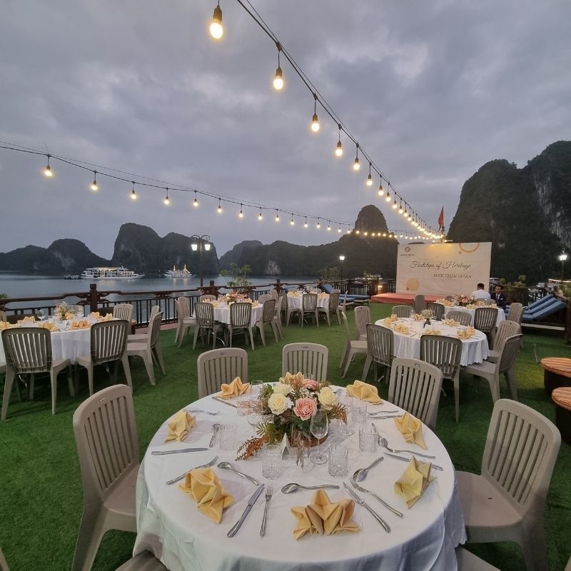 Ha Long Bay Luxury Cruise – 3-Day Journey with 5 Star Amanda Cruise (17) Ha Long Bay Luxury Cruise – 3-Day Journey with 5 Star Amanda Cruise