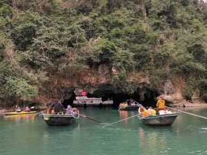 Ha Long Bay Luxury Cruise – 4 Days 3 Nights Journey with Amanda Legend ( Line 3 ) ( Contact Price )
