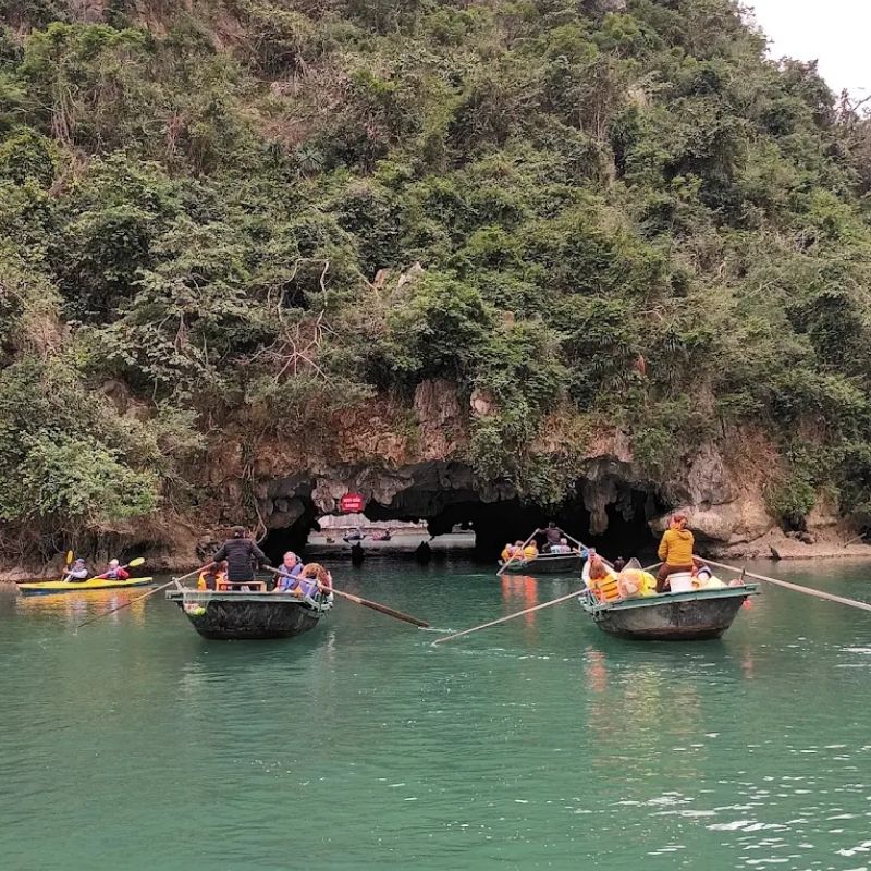 Ha Long Bay Luxury Cruise – 4 Days 3 Nights Journey with Amanda Legend ( Line 3 ) ( Contact Price ) (23) Ha Long Bay Luxury Cruise – 4 Days 3 Nights Journey with Amanda Legend ( Line 3 ) ( Contact Price )