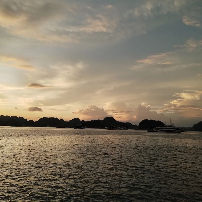 Ha Long Bay Luxury Cruise – 4 Days, 3 Nights Journey with Amanda Legend ( Line 4 ) ( Contact Price ) (23) Ha Long Bay Luxury Cruise – 4 Days, 3 Nights Journey with Amanda Legend ( Line 4 ) ( Contact Price )