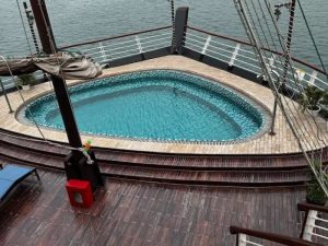 Ha Long Bay Luxury Cruise – 4 Days, 3 Nights Journey with Amanda Legend ( Line 4 ) ( Contact Price )