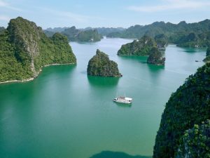 Ha Long Bay Luxury Cruise – 4 Days, 3 Nights Journey with Amanda Legend ( Line 4 ) ( Contact Price )