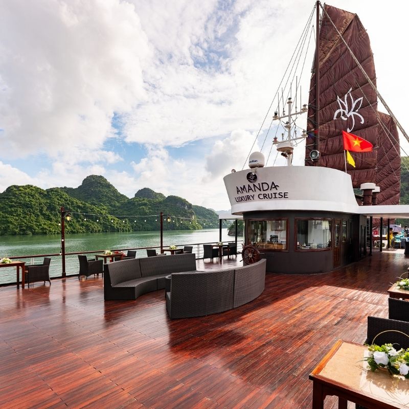 Ha Long Bay and Lan Ha Bay Luxury Cruise – 3 Days 2 Nights Journey with Amanda Luxury Cruise (19) Ha Long Bay and Lan Ha Bay Luxury Cruise – 3 Days 2 Nights Journey with Amanda Luxury Cruise