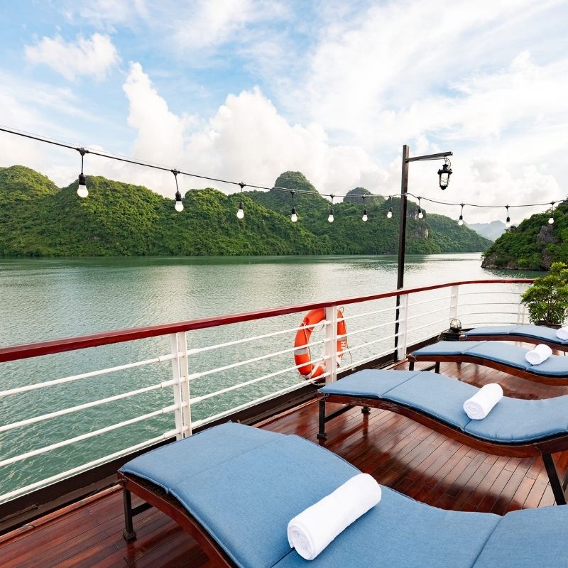Ha Long Bay and Lan Ha Bay Luxury Cruise – 3 Days 2 Nights Journey with Amanda Luxury Cruise (21) Ha Long Bay and Lan Ha Bay Luxury Cruise – 3 Days 2 Nights Journey with Amanda Luxury Cruise