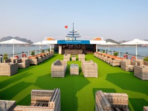 Ha Long Bay – Lan Ha Bay 2-Day 1-Night Cruise Tour with Dark & Bright Cave Exploration