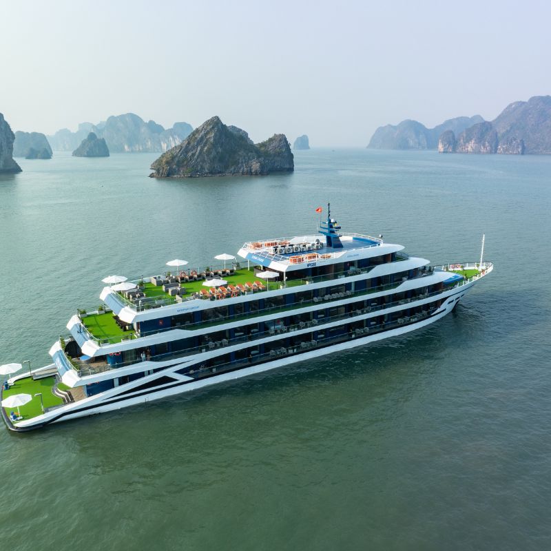 Ha Long Bay – Lan Ha Bay 2-Day 1-Night Cruise Tour with Dark & Bright Cave Exploration (15) Ha Long Bay – Lan Ha Bay 2-Day 1-Night Cruise Tour with Dark & Bright Cave Exploration