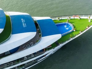 Ha Long Bay – Lan Ha Bay 2-Day 1-Night Cruise Tour with Dark & Bright Cave Exploration