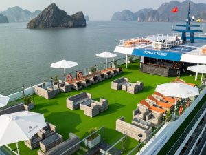 Ha Long Bay – Lan Ha Bay 2-Day 1-Night Cruise Tour with Dark & Bright Cave Exploration