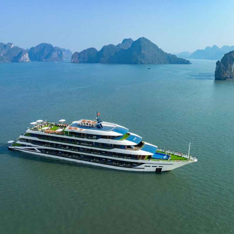 Ha Long Bay – Lan Ha Bay 3-Day 2-Night Cruise with Viet Hai Village and Dark & Bright Cave (12) Ha Long Bay – Lan Ha Bay 3-Day 2-Night Cruise with Viet Hai Village and Dark & Bright Cave