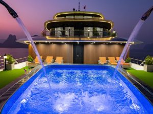 Ha Long Bay – Lan Ha Bay 3-Day 2-Night Cruise with Viet Hai Village and Dark & Bright Cave