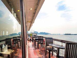 La Regina Classic Cruise 2 Days 1 Night - Bai Tu Long Bay