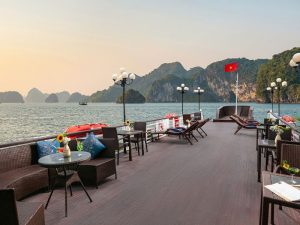 La Regina Classic Cruise 2 Days 1 Night - Bai Tu Long Bay