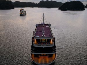 La Regina Grand Cruise 2 Days 1 Night