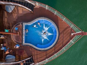 Le Journey Elegance Cruise – 3 Days 2 Luxury Voyage in Ha Long and Lan Ha Bay
