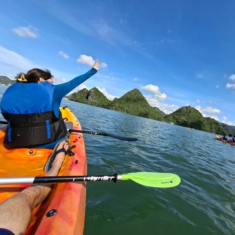 Le Journey Luxury Cruise – 3 Days 2 Nights Ha Long and Lan Ha Bay Exploration