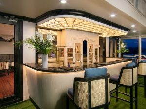 Le Journey Luxury Cruise – 3 Days 2 Nights Ha Long and Lan Ha Bay Exploration