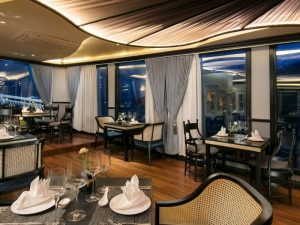 Le Journey Luxury Cruise – 3 Days 2 Nights Ha Long and Lan Ha Bay Exploration