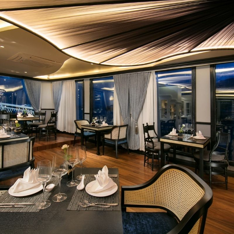 Le Journey Luxury Cruise – 3 Days 2 Nights Ha Long and Lan Ha Bay Exploration (8) Le Journey Luxury Cruise – 3 Days 2 Nights Ha Long and Lan Ha Bay Exploration