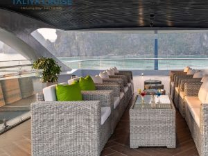 Taliya Cruise through Ha Long & Lan Ha Bay – 7.5-Hour Scenic Luxury Journey