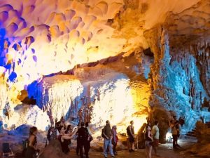 Wego Ha Long Bay 4 Hour Cruise – Short Journey to Thien Cung Grotto and Ba Hang Village
