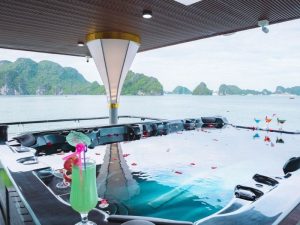 Ha Long Bay Apollo Cruise – 6-Hour Scenic Day Tour