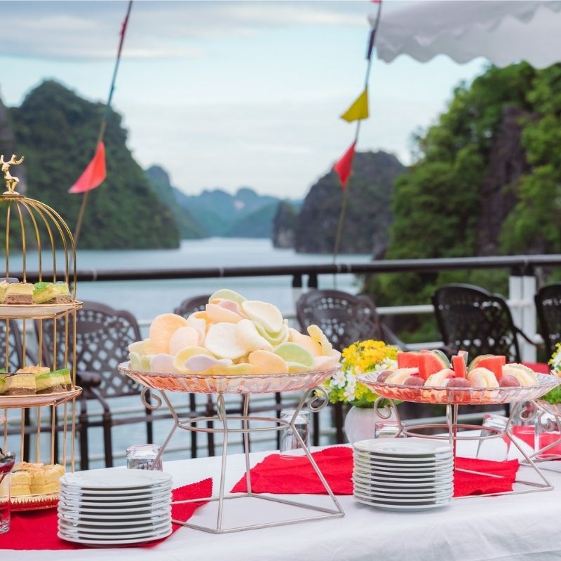 e3Ha Long Bay Apollo Cruise – 6-Hour Scenic Day Tour