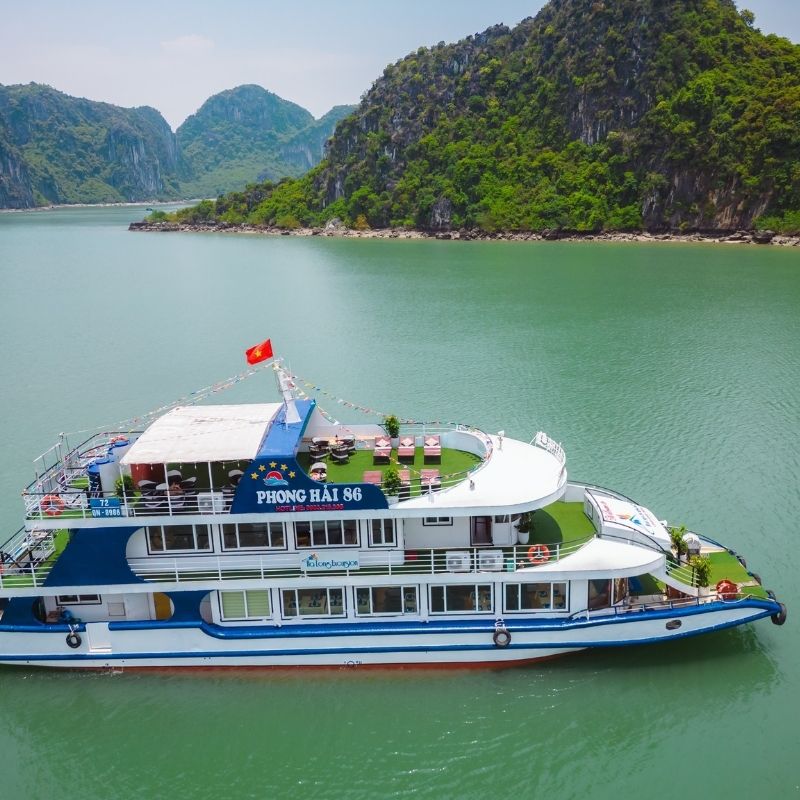 Ha Long Bay Deluxe Cruise – 6-Hour Scenic Day Tour (11) Ha Long Bay Deluxe Cruise – 6-Hour Scenic Day Tour