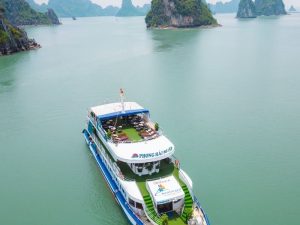 Ha Long Bay Deluxe Cruise – 6-Hour Scenic Day Tour